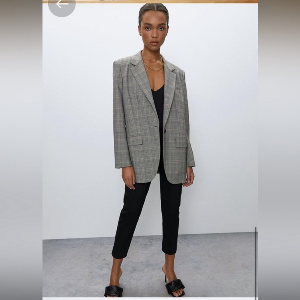 Aritzia Gray Plaid Blazer